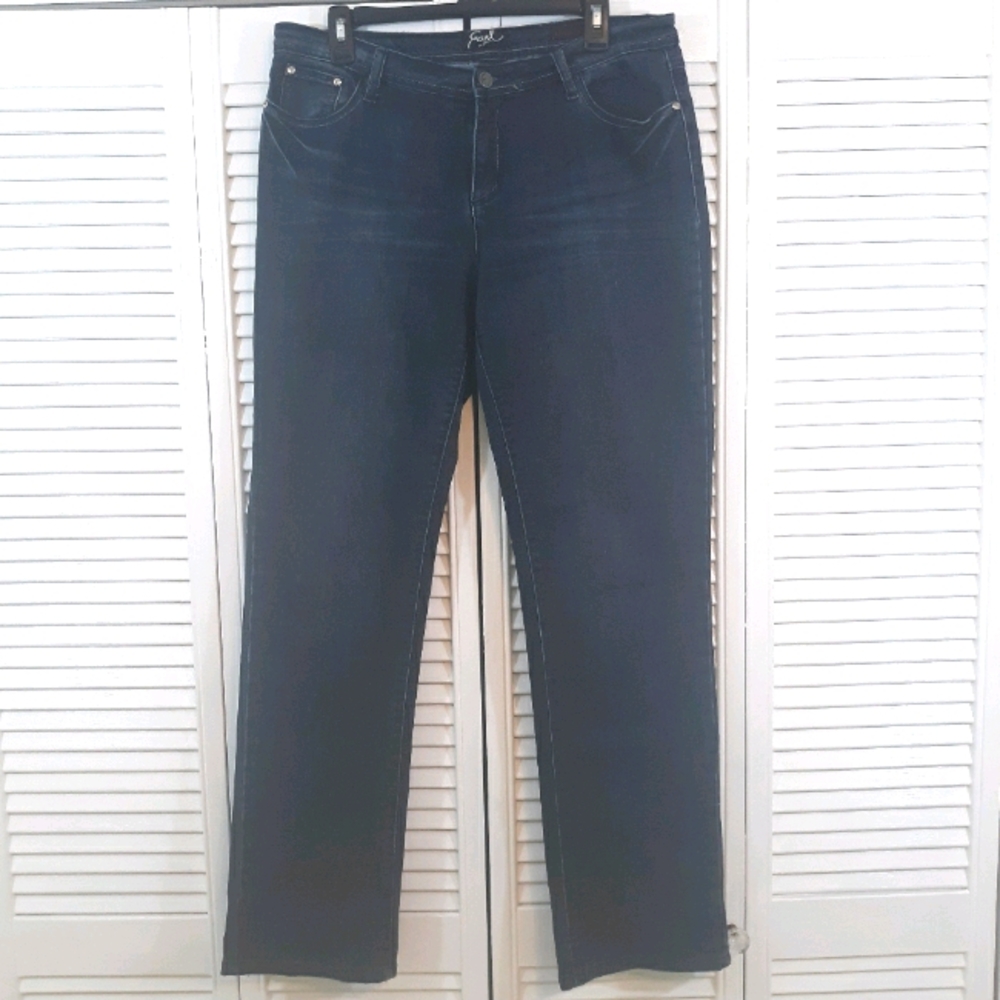 Earl straight leg jewel Jeans sz 12 *L